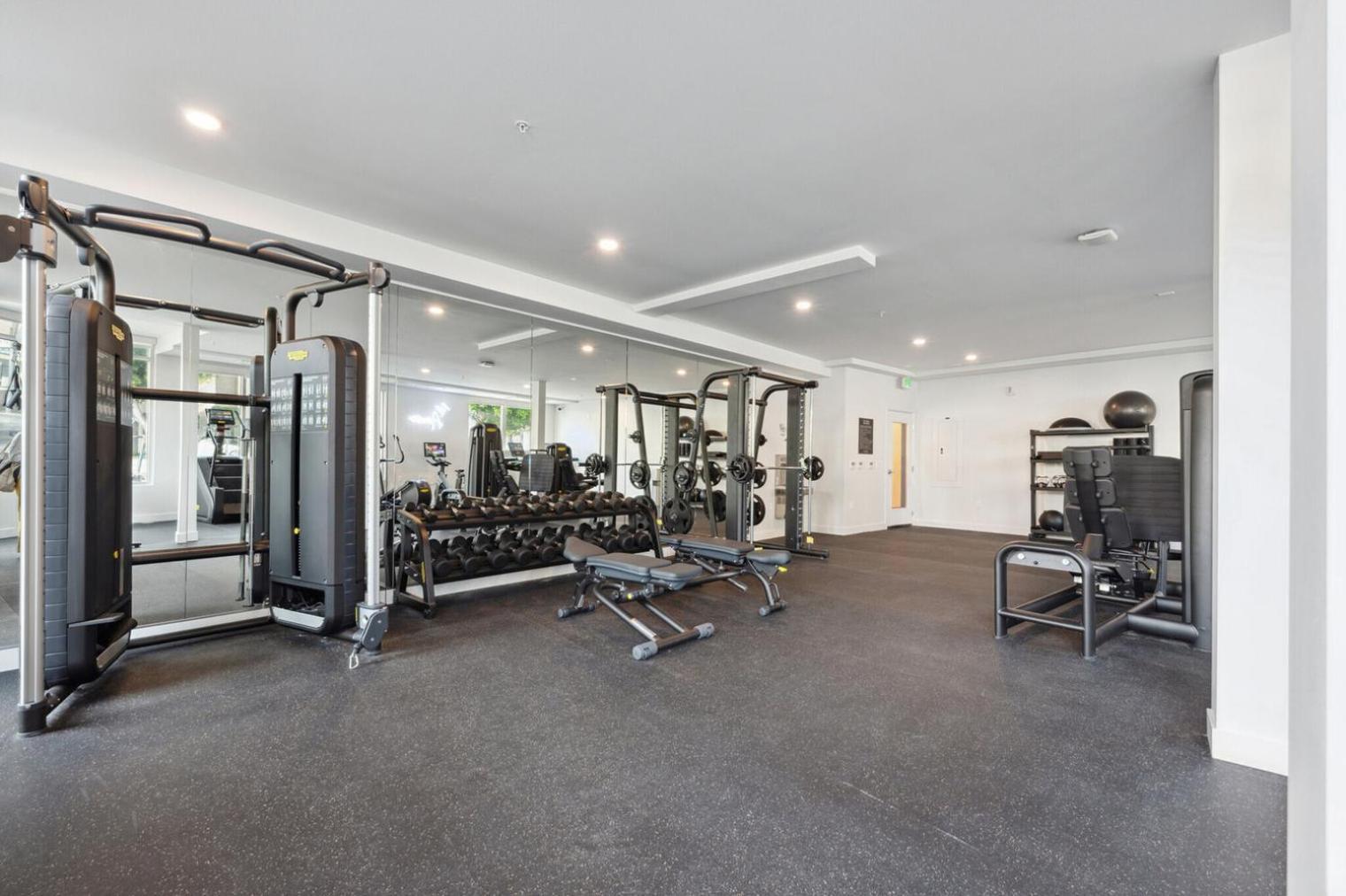 Apartment Blueground Brentwood Pool Gym Near Metro Lax-1285